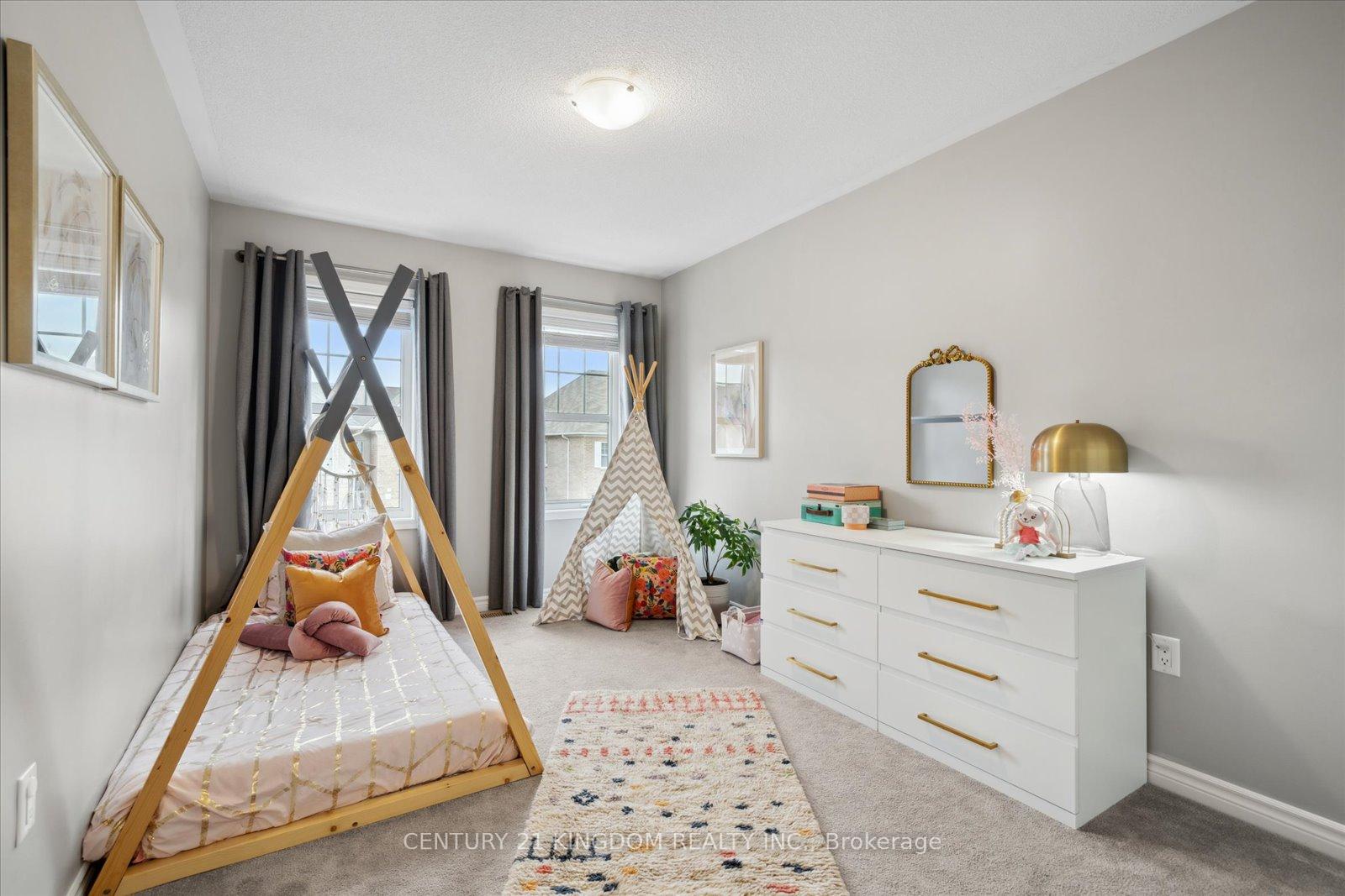 Photo 36 of 2422 Fall Harvest Crescent, Pickering, Rural Pickering — HOMEH