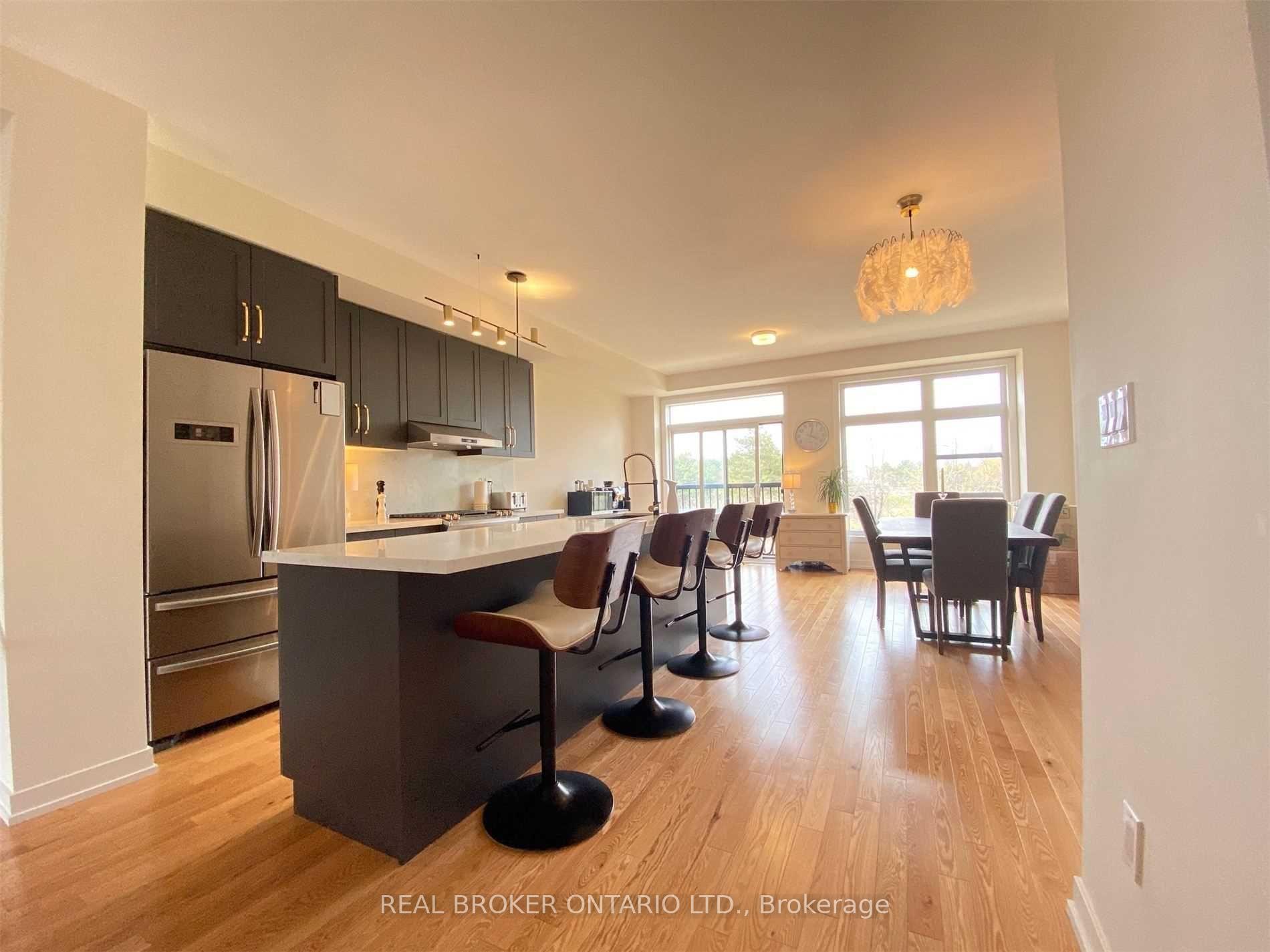 Photo 6 of 2508 Castlegate Crossing, Pickering, Duffin Heights — HOMEH