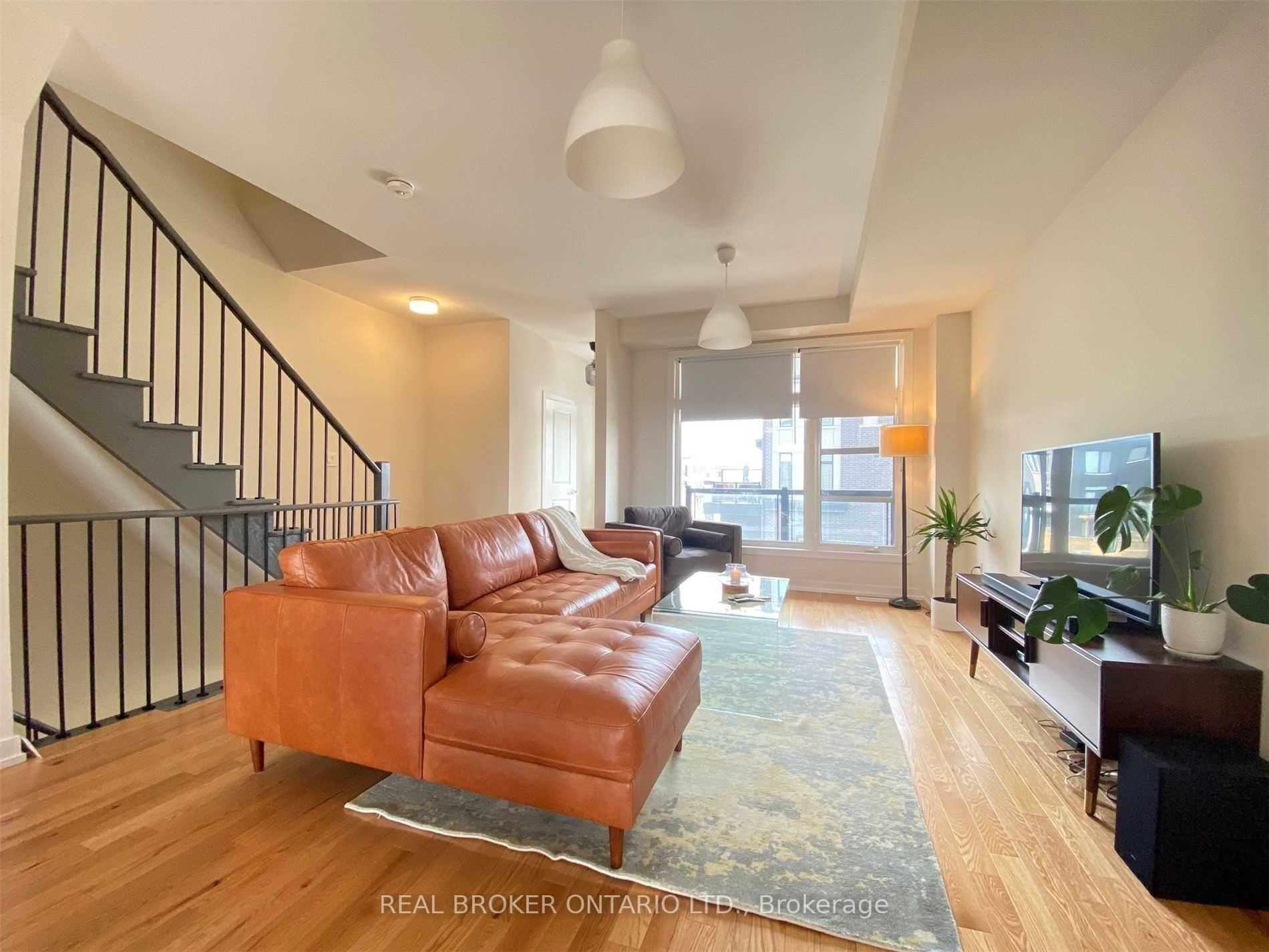 Photo 12 of 2508 Castlegate Crossing, Pickering, Duffin Heights — HOMEH