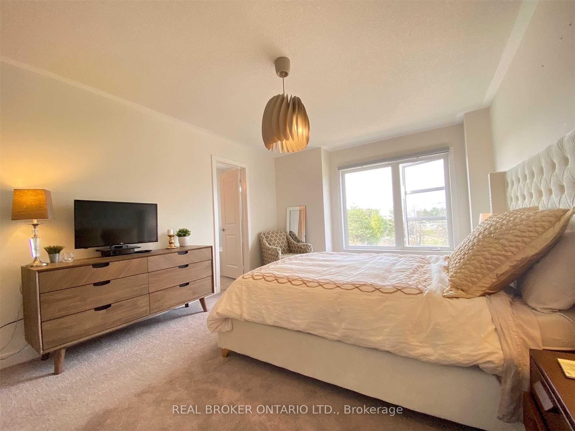 Photo 15 of 2508 Castlegate Crossing, Pickering, Duffin Heights — HOMEH