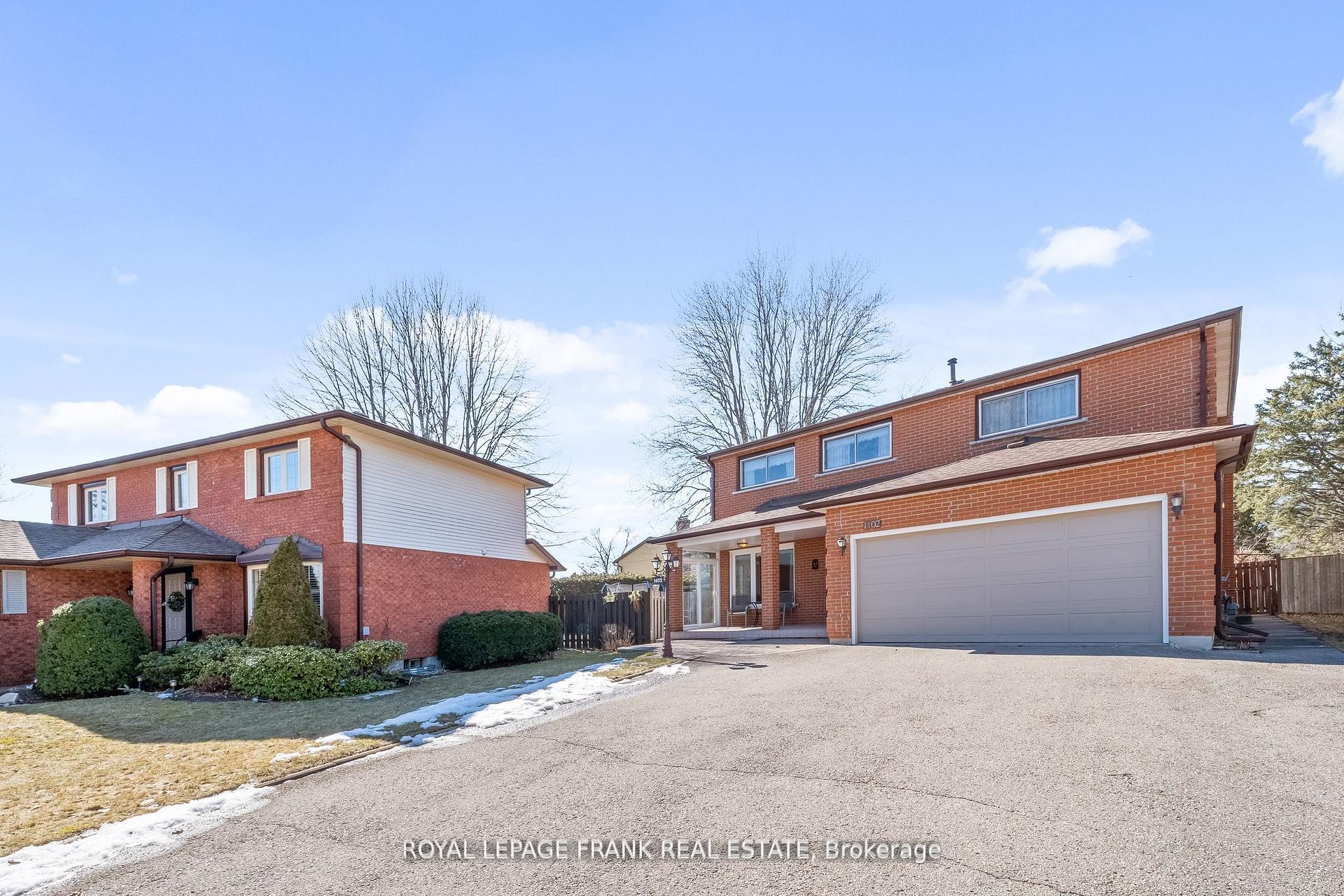 Photo 3 of 1402 Manitou Drive, Oshawa, Samac — HOMEH