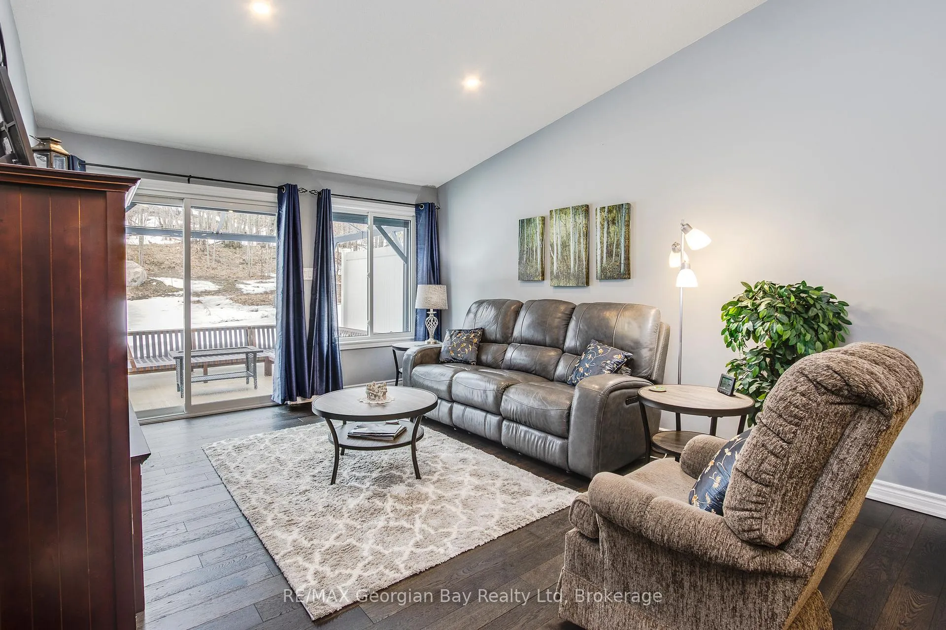 Photo 12 of 39 Chamberlain Crescent, Penetanguishene — HOMEH