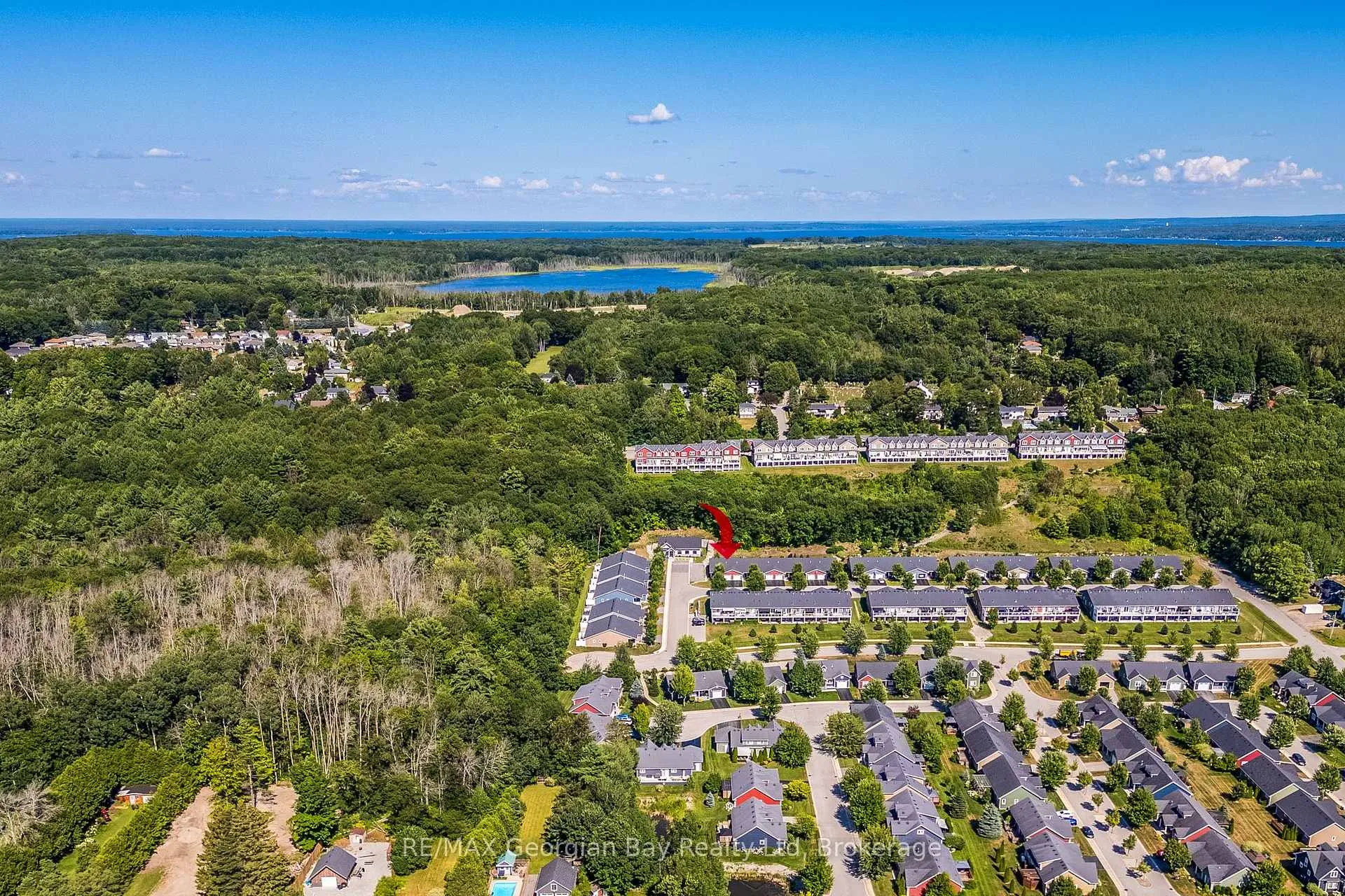 Photo 32 of 39 Chamberlain Crescent, Penetanguishene — HOMEH