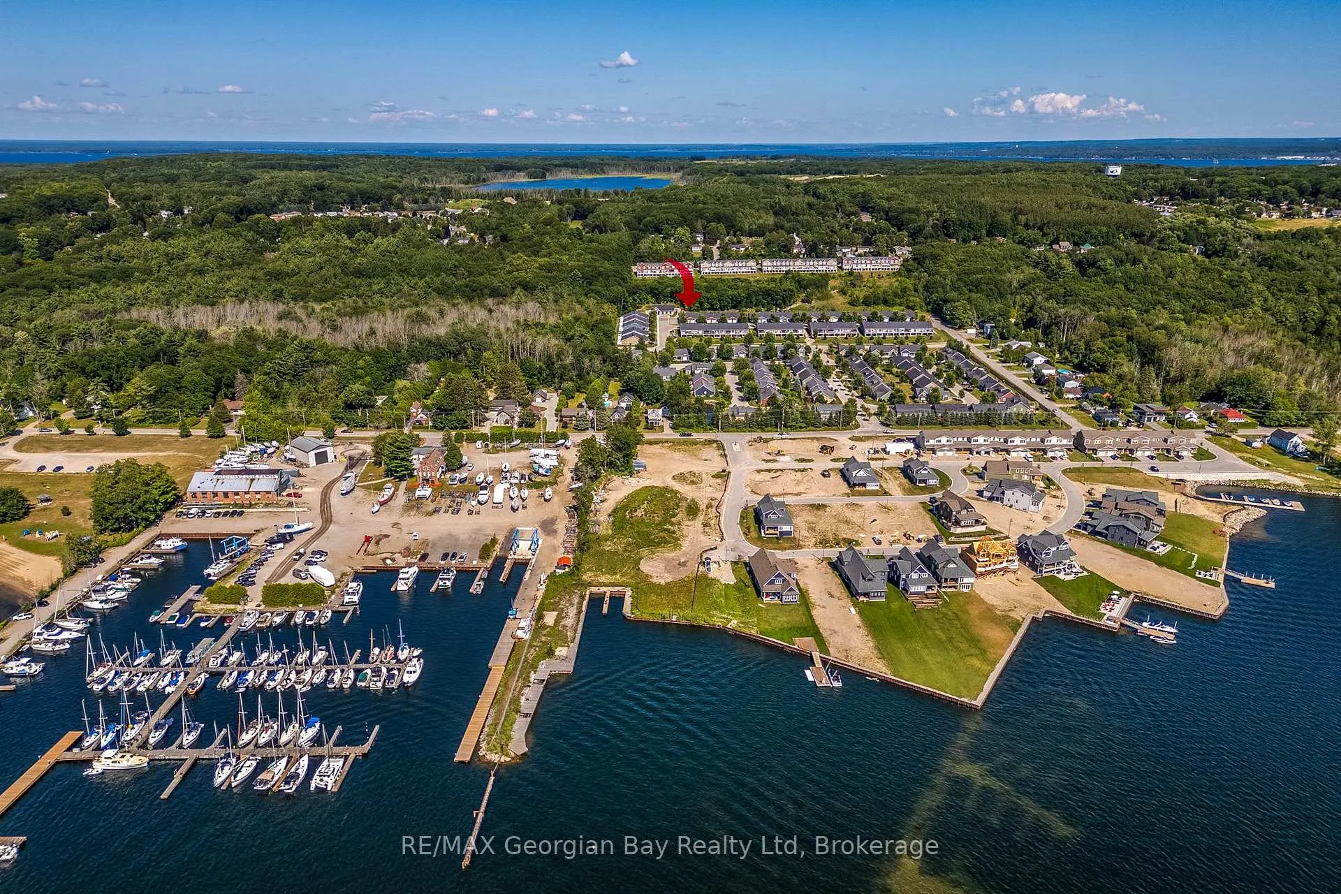 Photo 33 of 39 Chamberlain Crescent, Penetanguishene — HOMEH