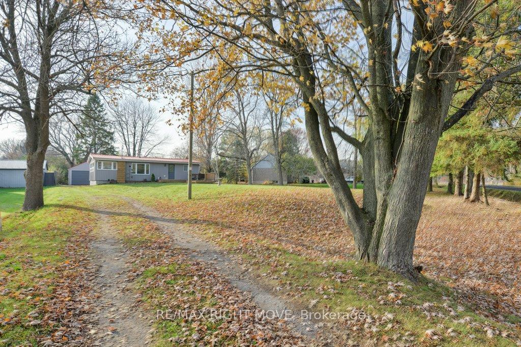 Photo 2 of 4159 Fountain Drive, Ramara, Atherley — HOMEH