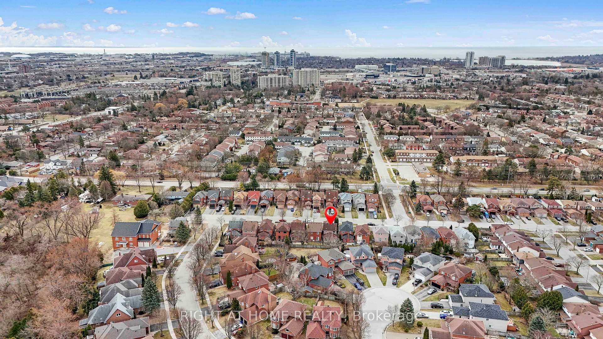 Photo 4 of 2528 Parkdale Street, Pickering, Liverpool — HOMEH