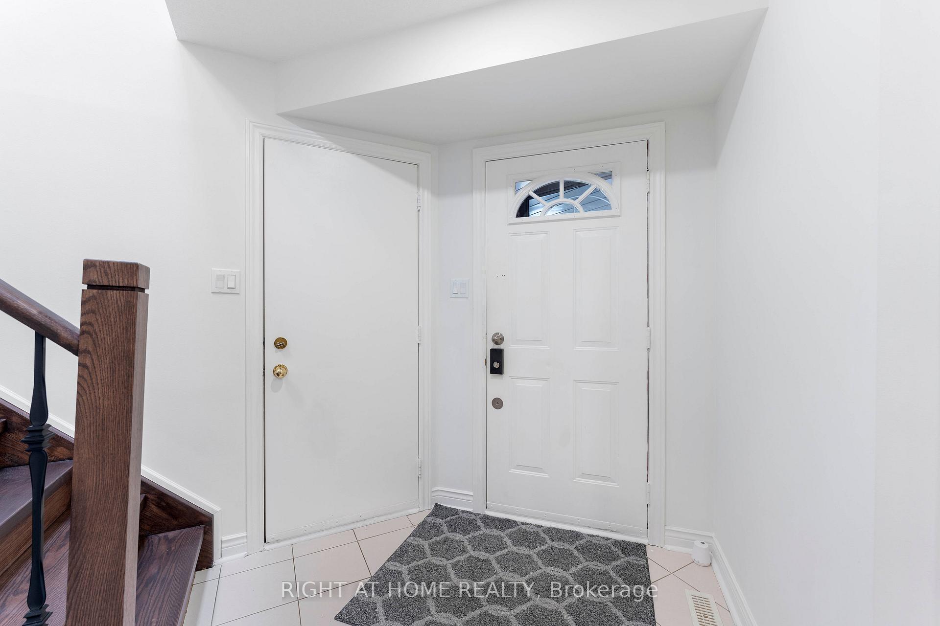 Photo 8 of 2528 Parkdale Street, Pickering, Liverpool — HOMEH