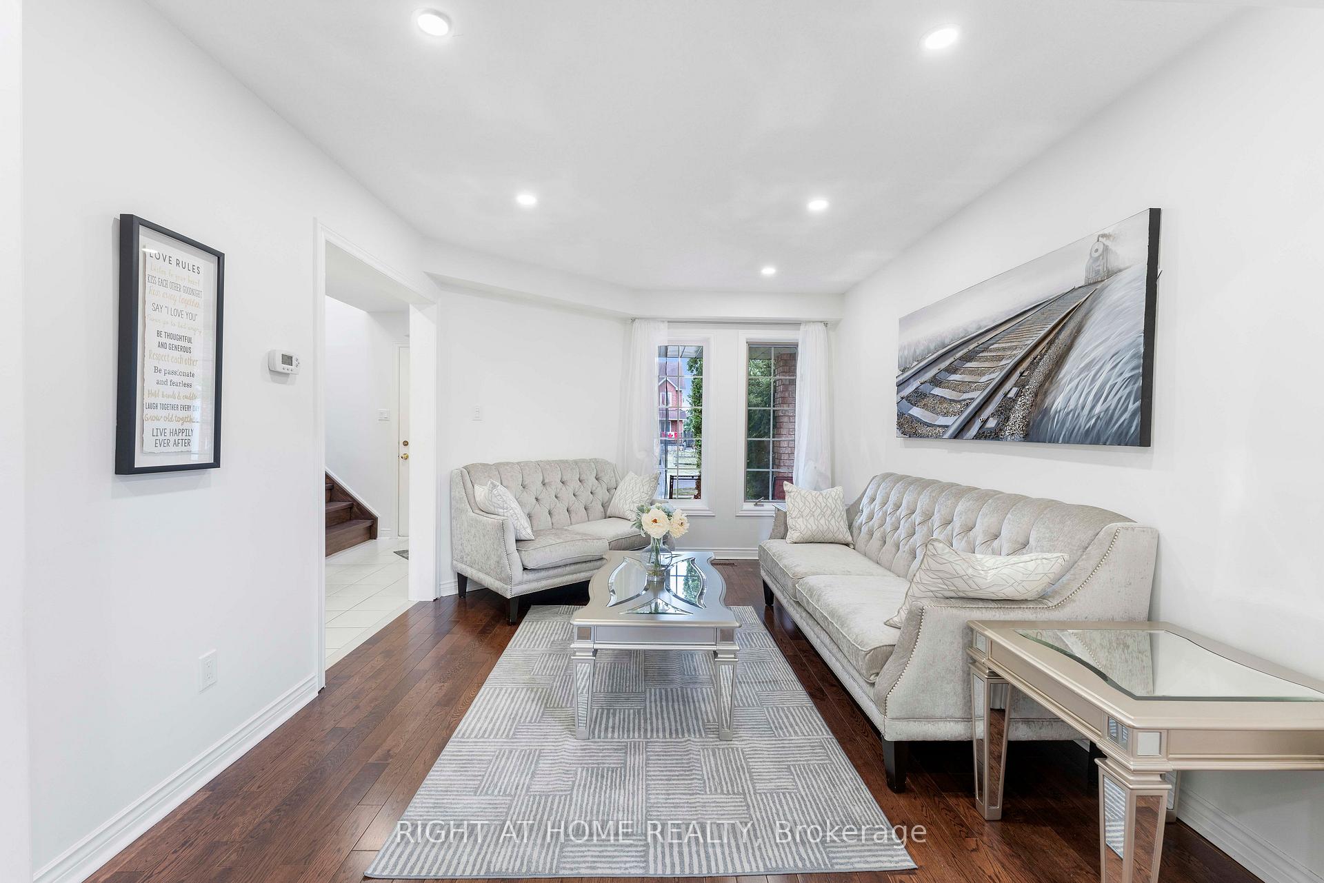 Photo 11 of 2528 Parkdale Street, Pickering, Liverpool — HOMEH