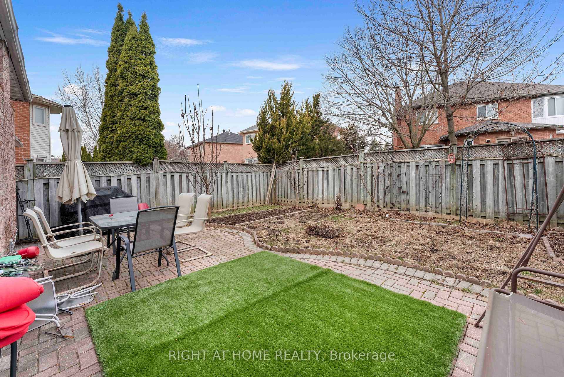 Photo 42 of 2528 Parkdale Street, Pickering, Liverpool — HOMEH