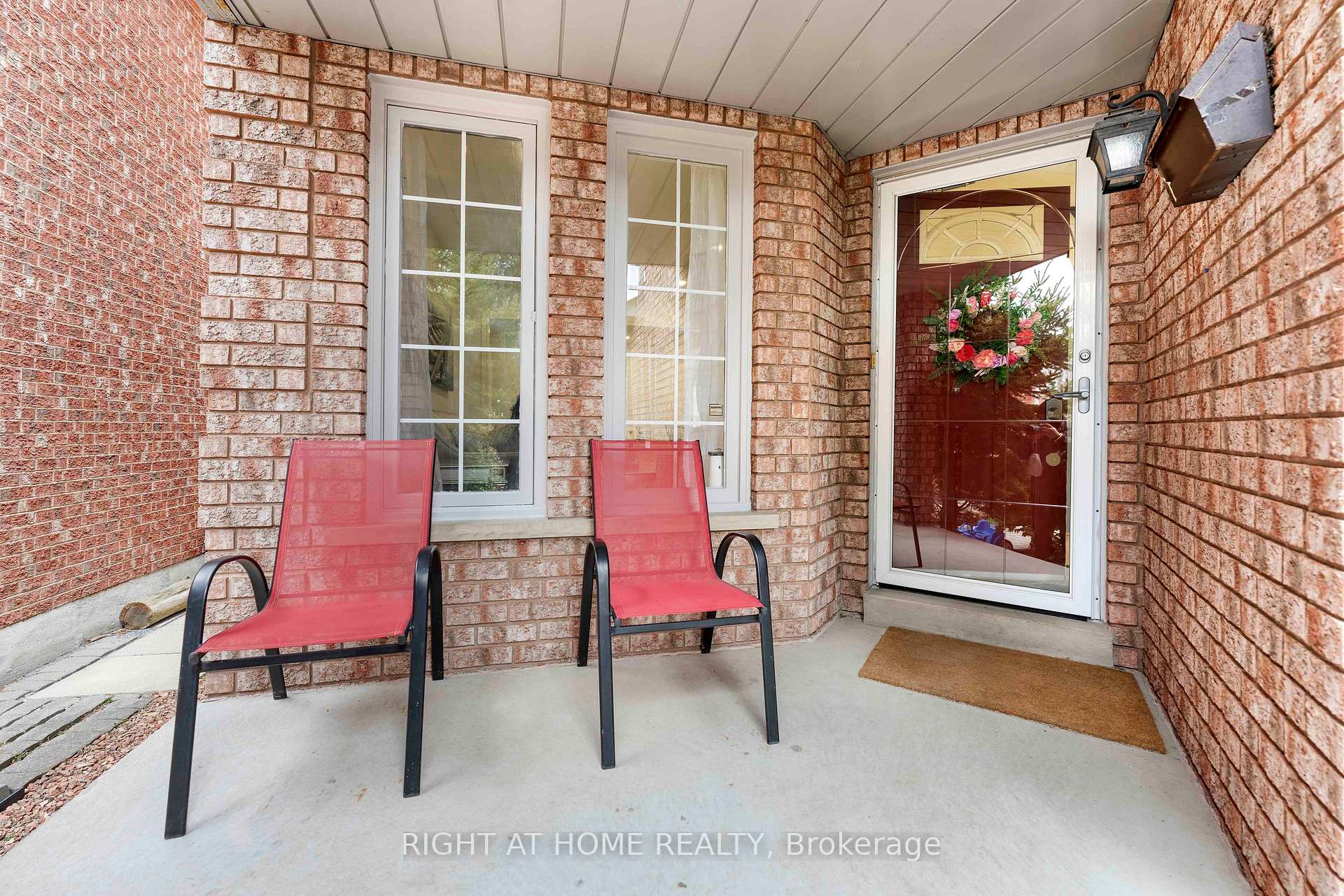 Photo 47 of 2528 Parkdale Street, Pickering, Liverpool — HOMEH