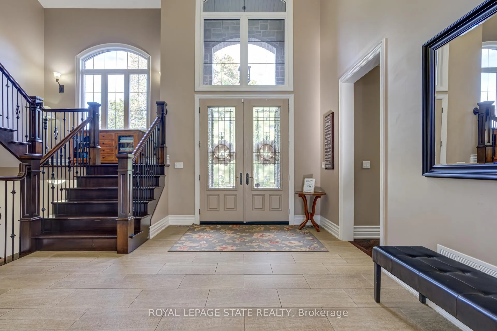 Photo 7 of 814 Binkley Road, Hamilton, Ancaster — HOMEH