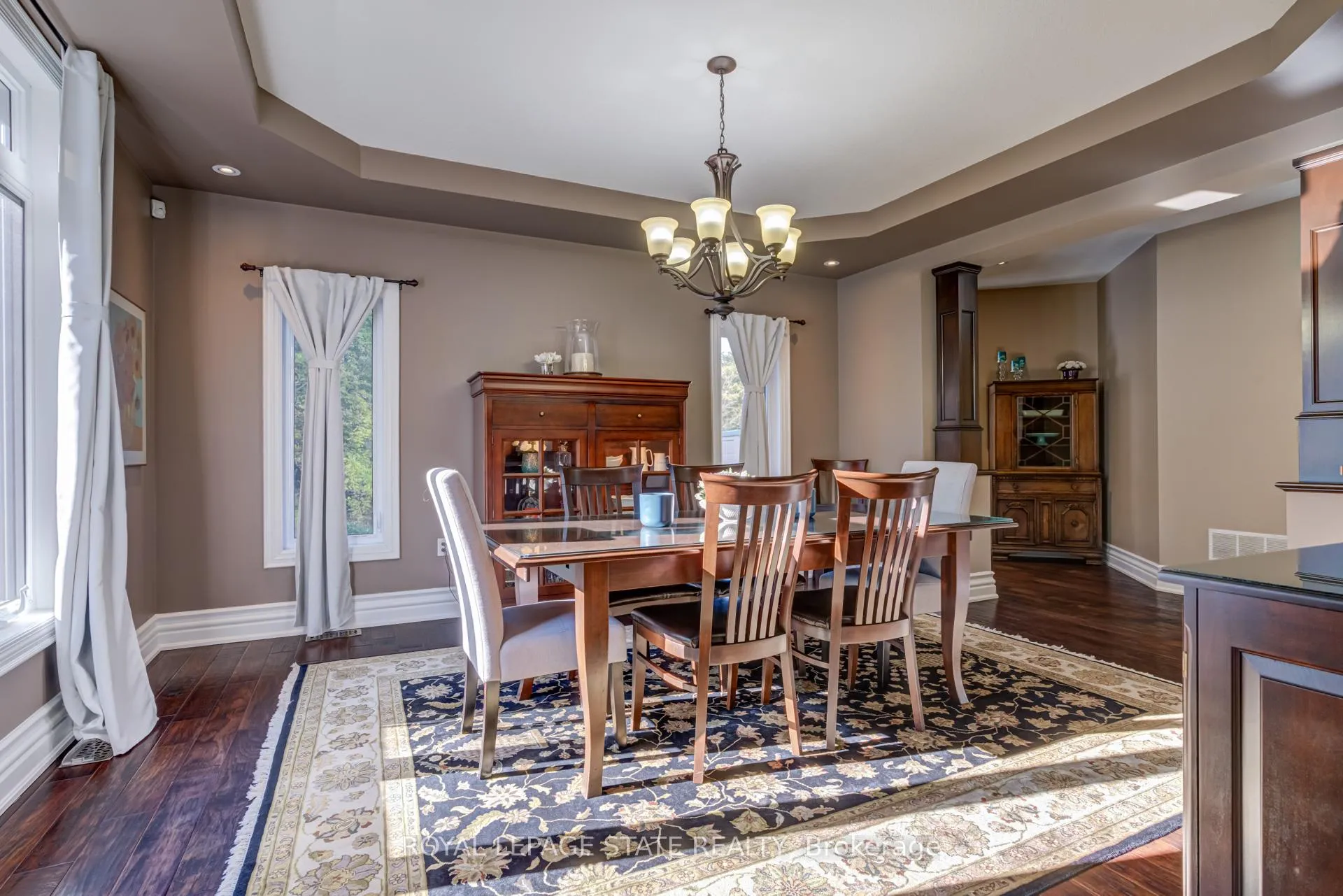 Photo 13 of 814 Binkley Road, Hamilton, Ancaster — HOMEH