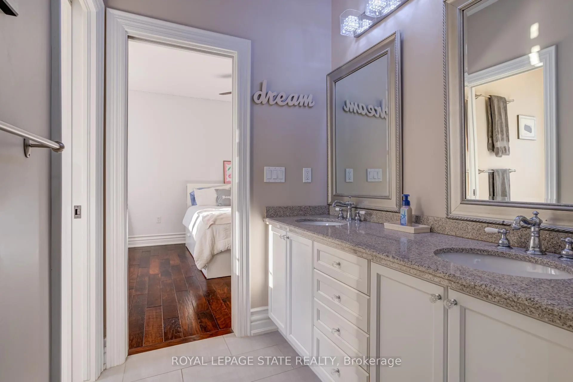 Photo 25 of 814 Binkley Road, Hamilton, Ancaster — HOMEH