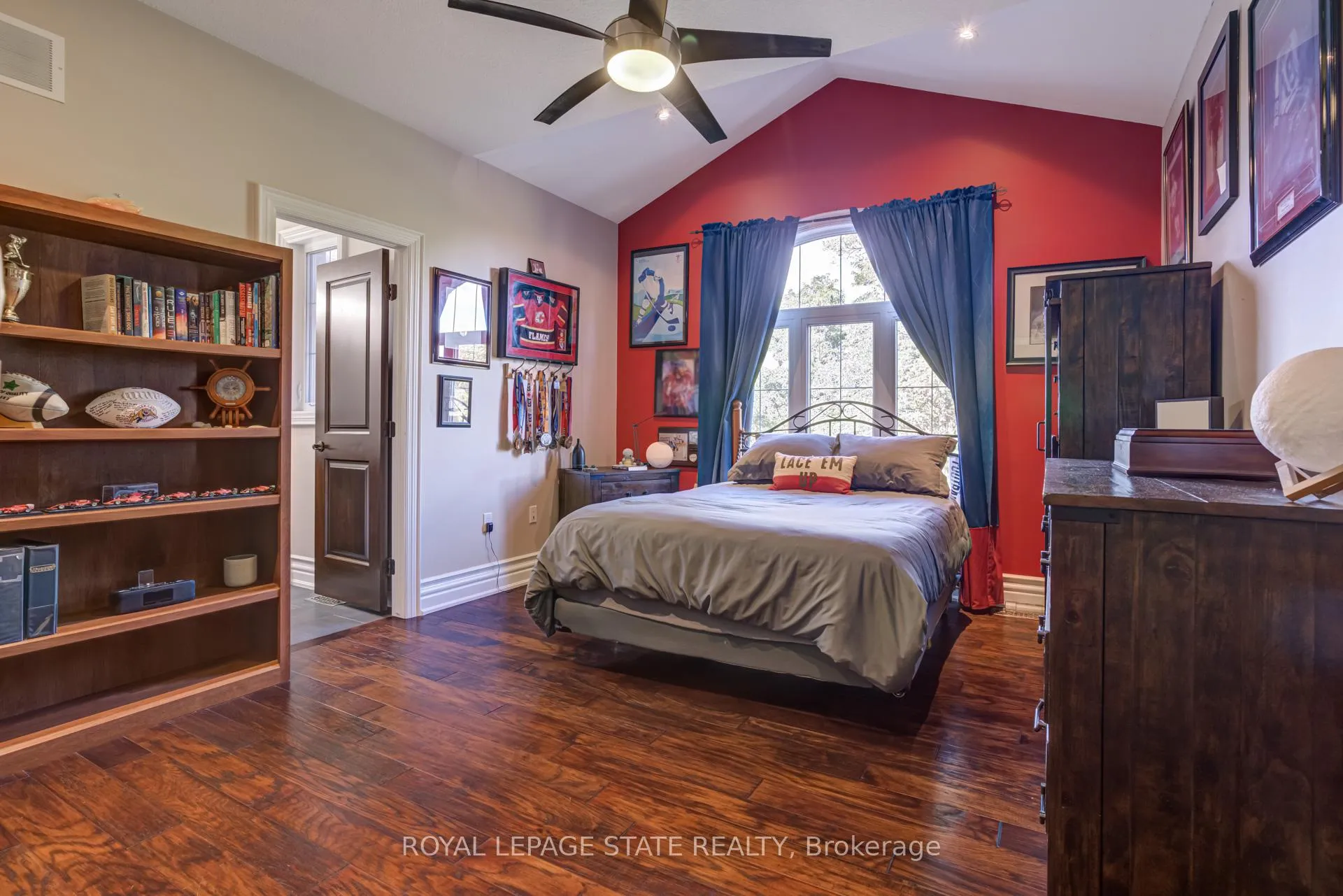 Photo 28 of 814 Binkley Road, Hamilton, Ancaster — HOMEH