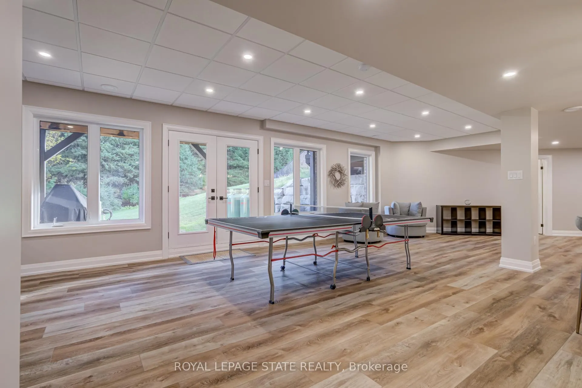 Photo 31 of 814 Binkley Road, Hamilton, Ancaster — HOMEH