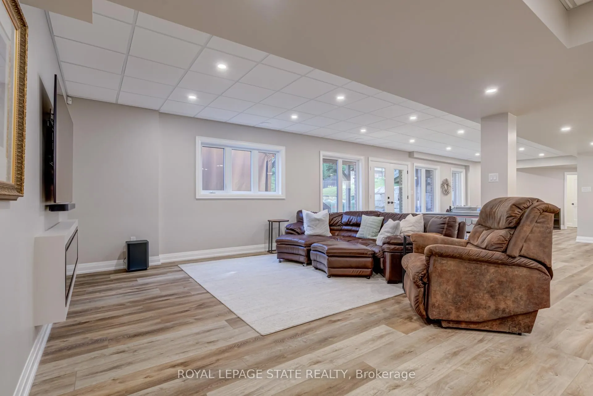 Photo 34 of 814 Binkley Road, Hamilton, Ancaster — HOMEH
