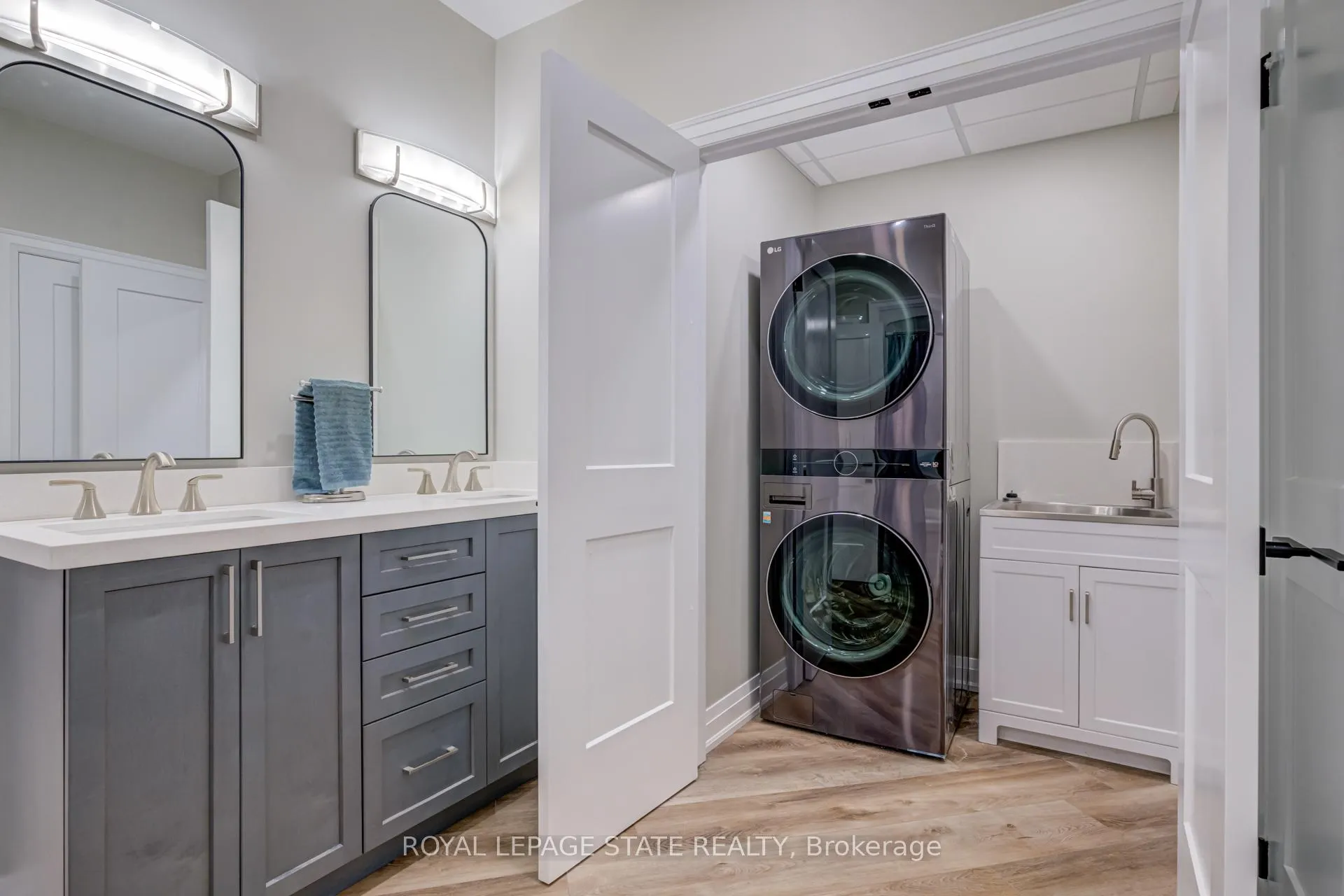 Photo 39 of 814 Binkley Road, Hamilton, Ancaster — HOMEH