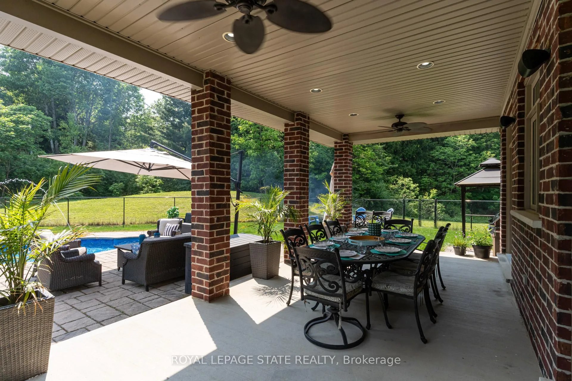 Photo 40 of 814 Binkley Road, Hamilton, Ancaster — HOMEH