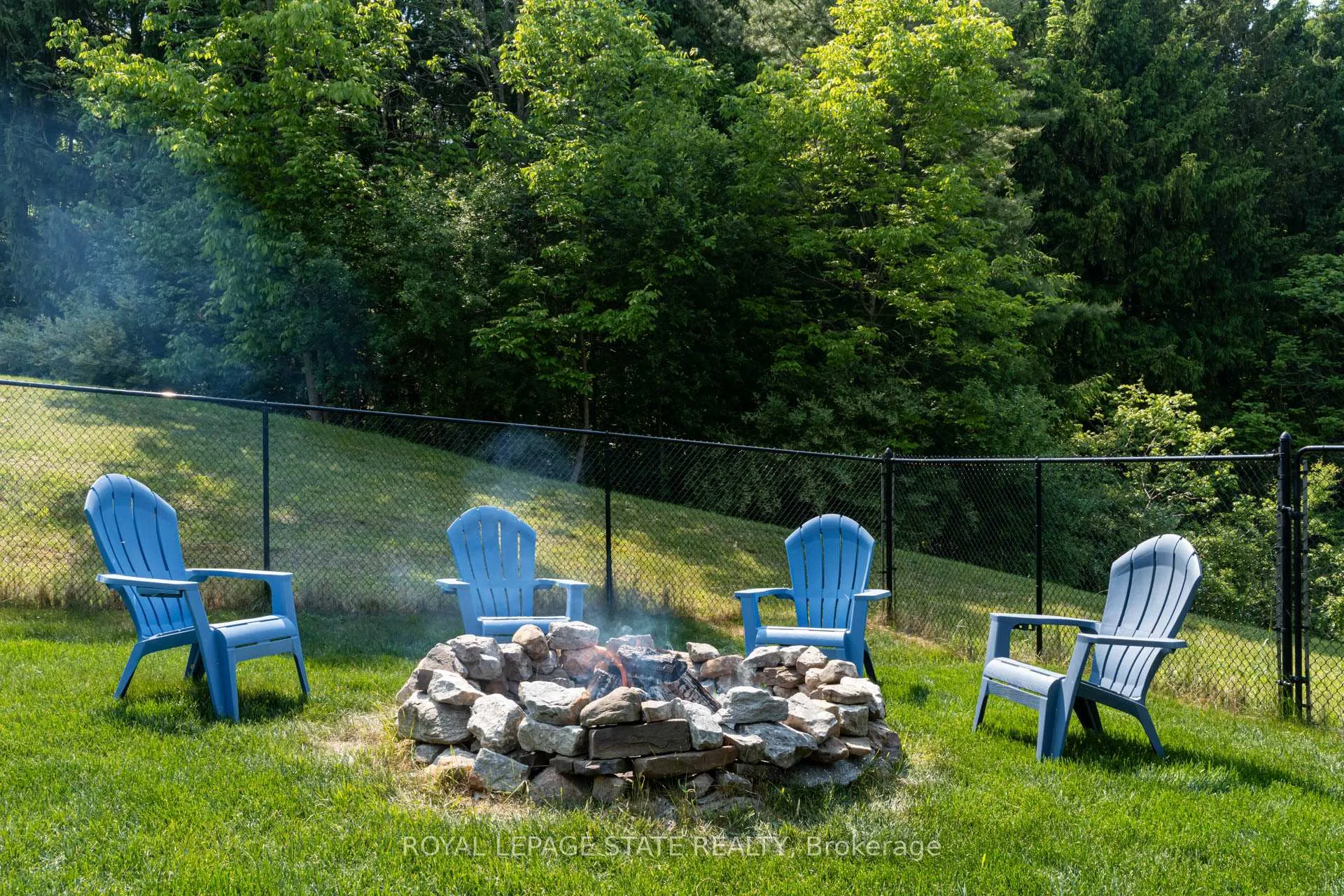 Photo 44 of 814 Binkley Road, Hamilton, Ancaster — HOMEH