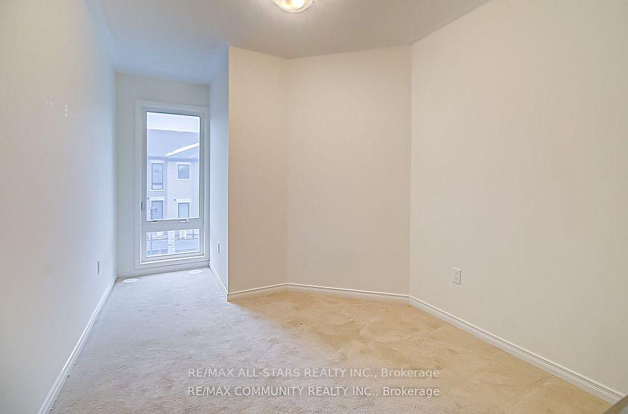 Photo 10 of 1424 Coral Springs Path, Oshawa, Taunton — HOMEH