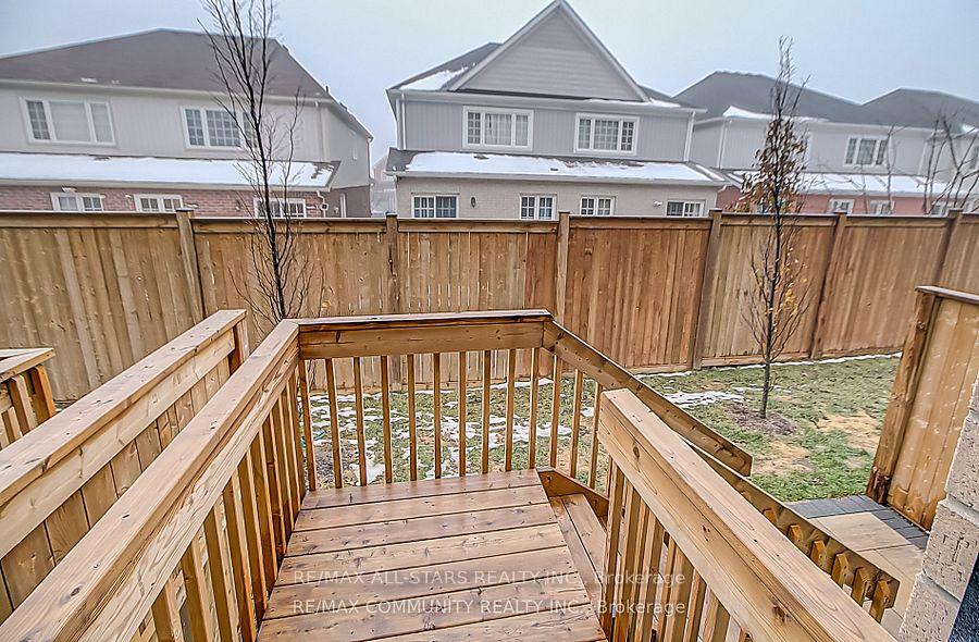 Photo 12 of 1424 Coral Springs Path, Oshawa, Taunton — HOMEH