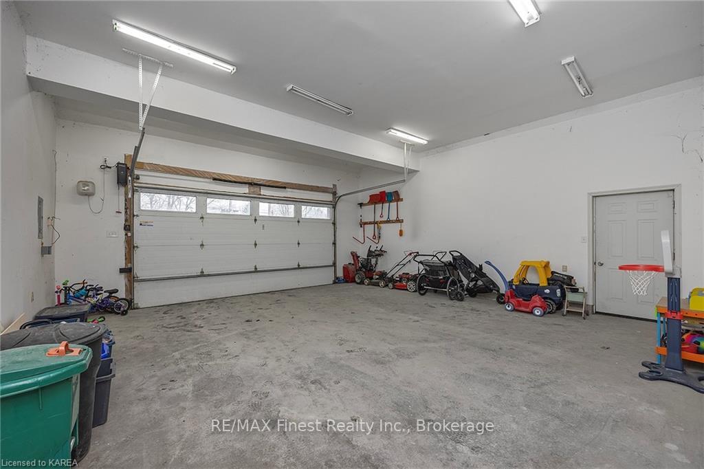 Photo 8 of 13 Bishop Street, Kingston, City Southwest — HOMEH