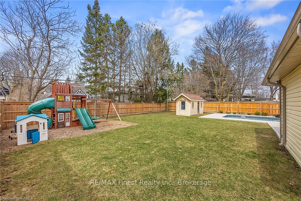 Photo 15 of 13 Bishop Street, Kingston, City Southwest — HOMEH