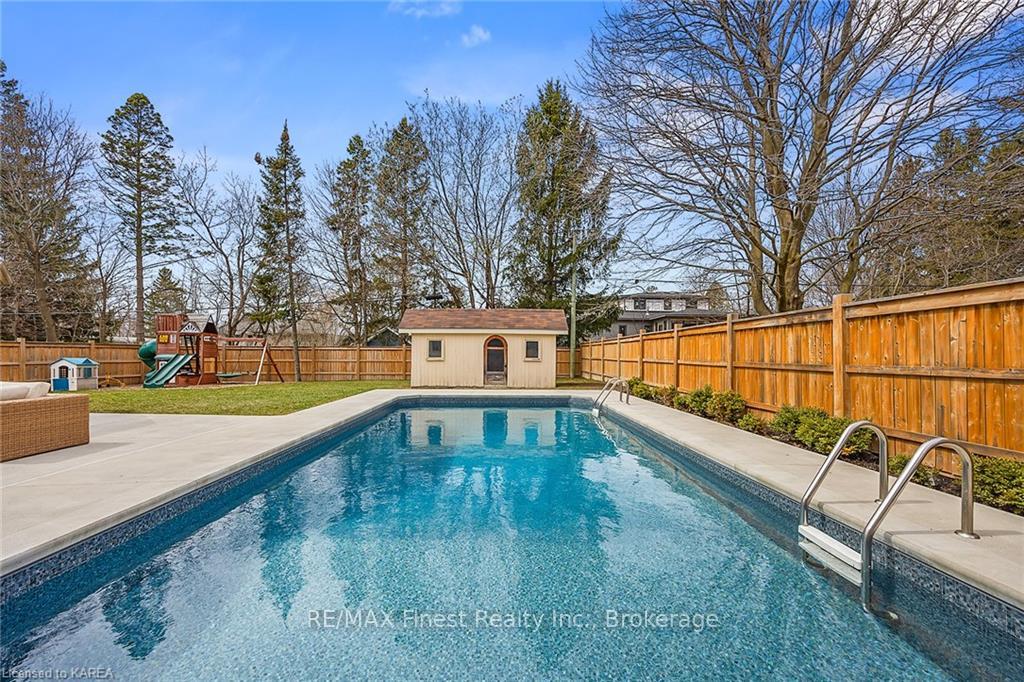 Photo 18 of 13 Bishop Street, Kingston, City Southwest — HOMEH
