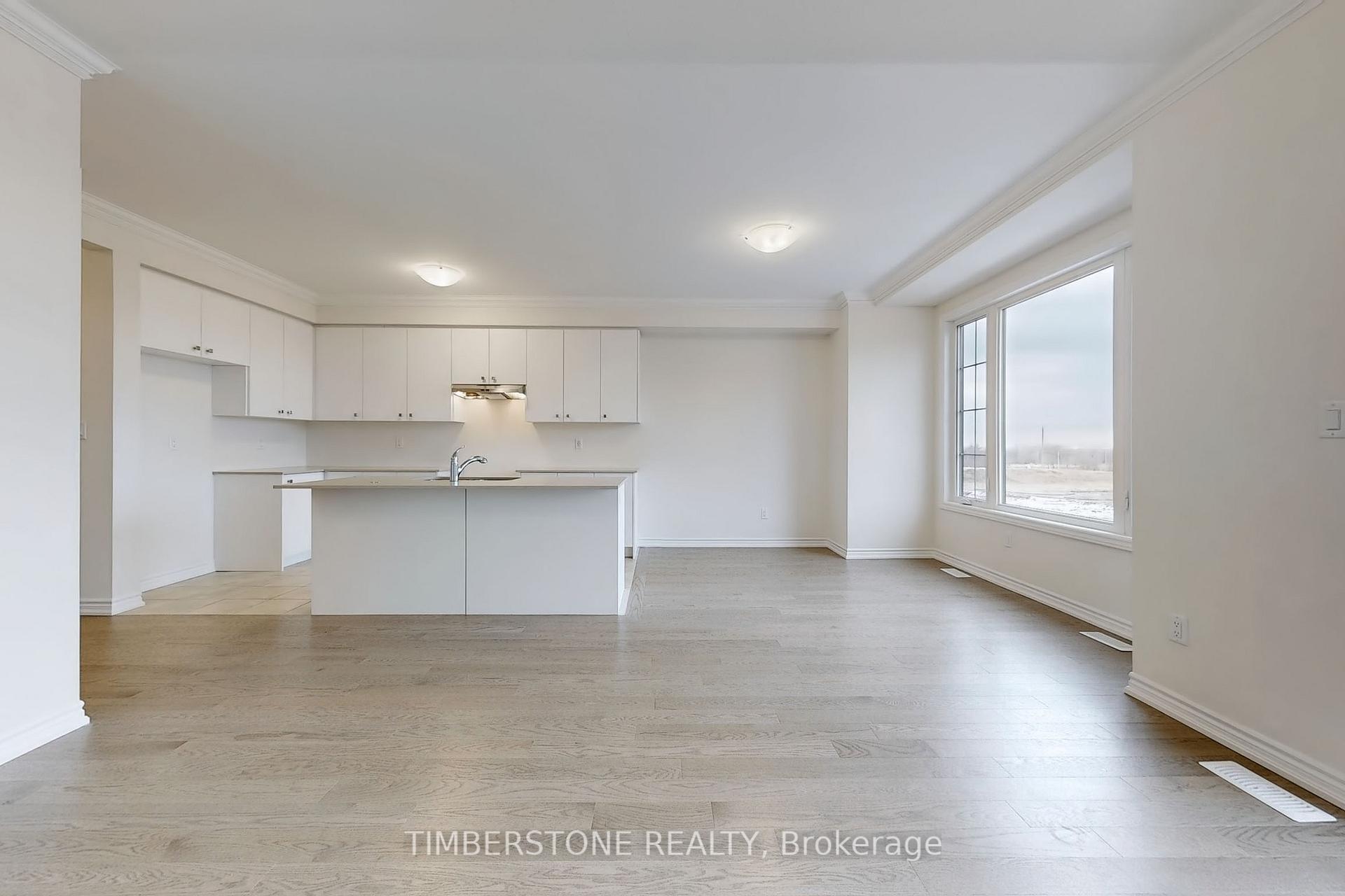Photo 4 of 1041 Zircon Manor, Pickering, Rural Pickering — HOMEH