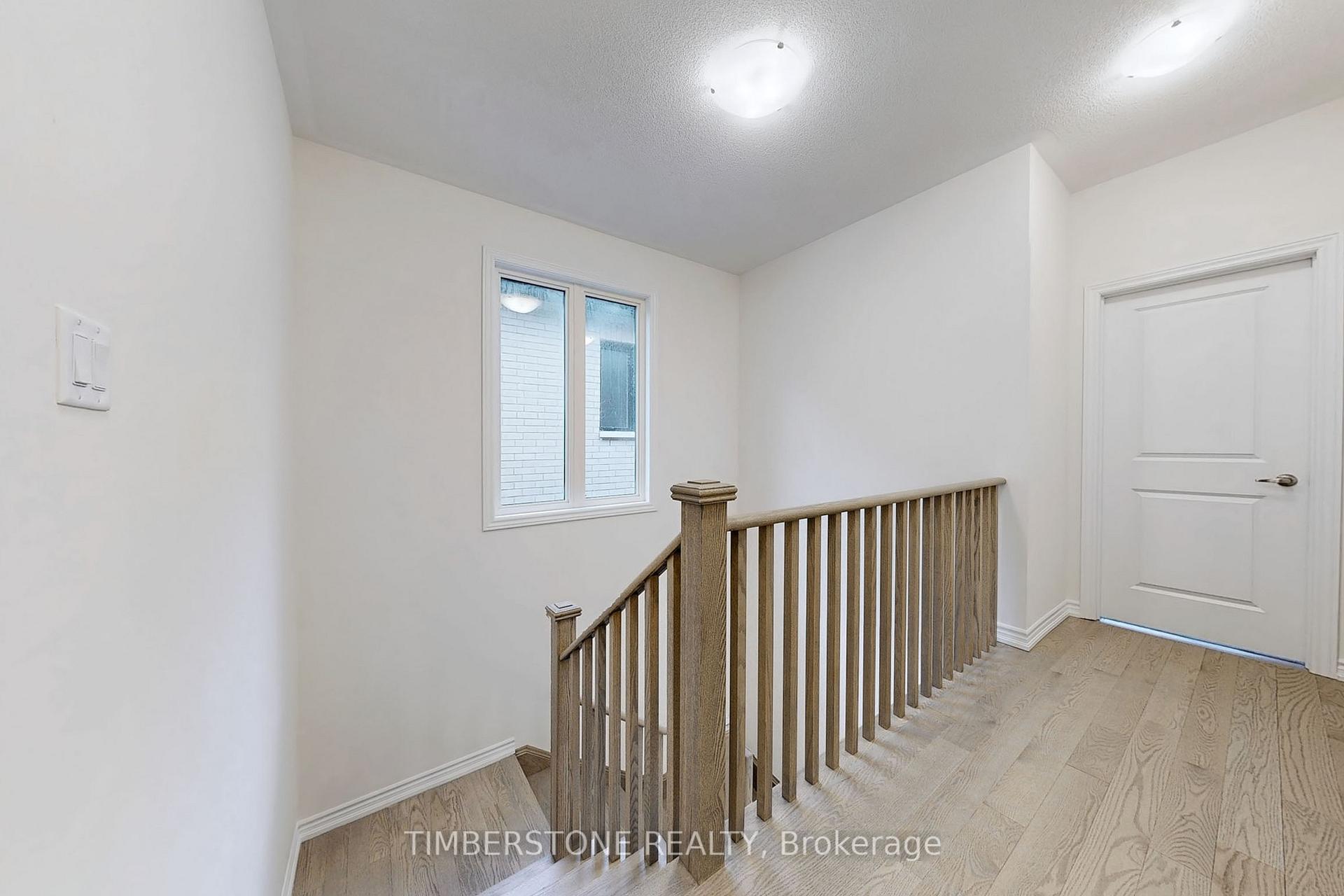 Photo 12 of 1041 Zircon Manor, Pickering, Rural Pickering — HOMEH