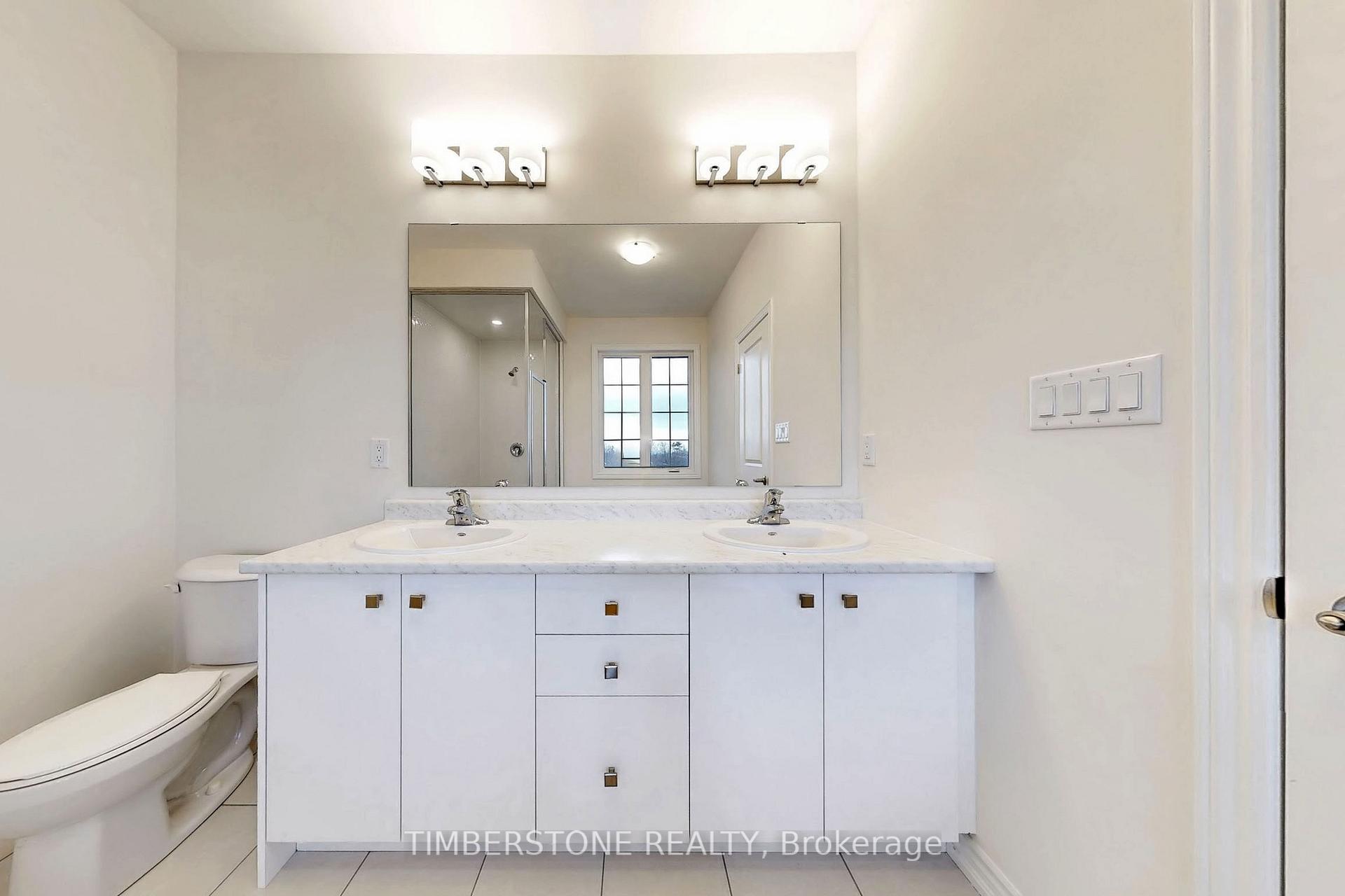 Photo 18 of 1041 Zircon Manor, Pickering, Rural Pickering — HOMEH