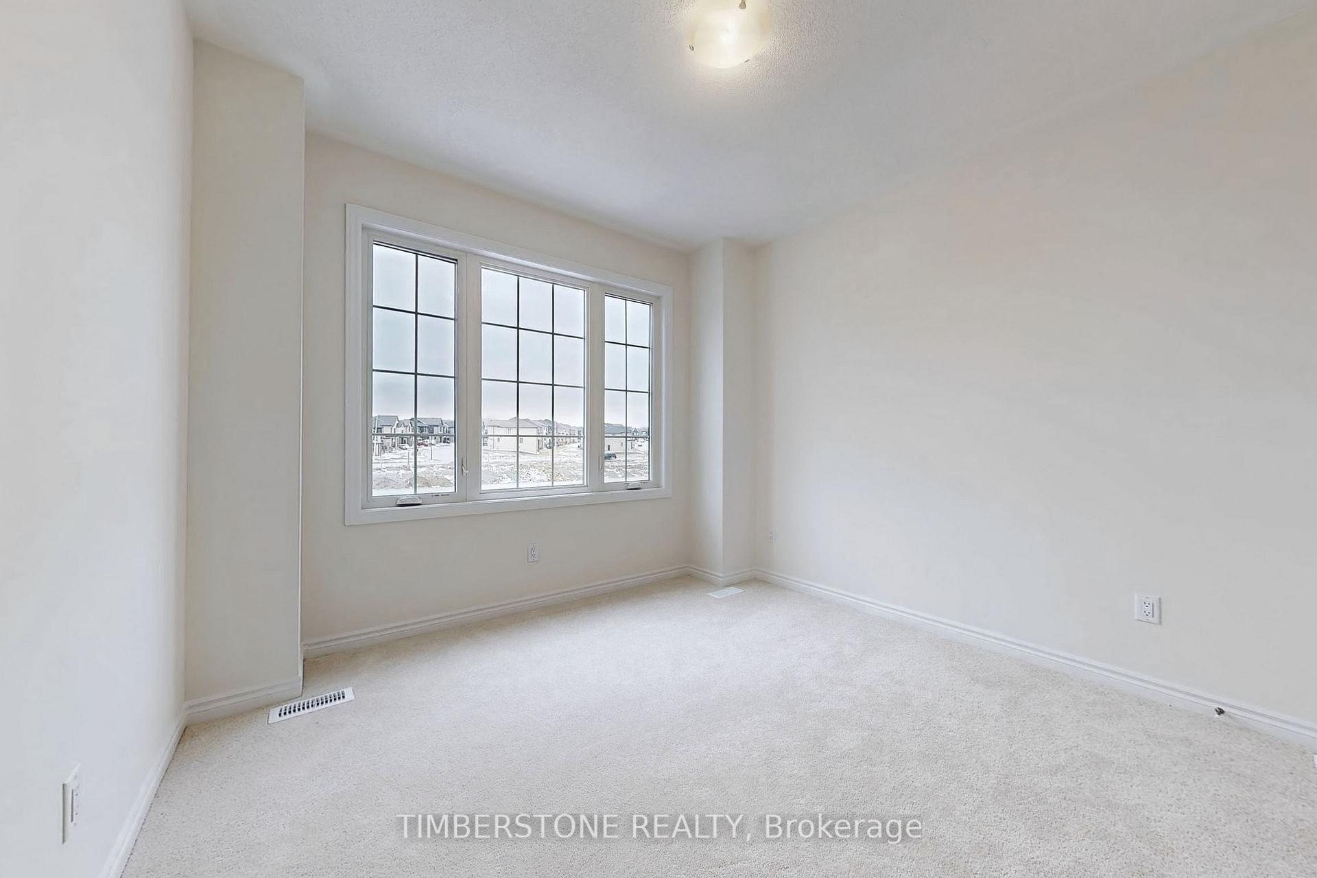 Photo 21 of 1041 Zircon Manor, Pickering, Rural Pickering — HOMEH