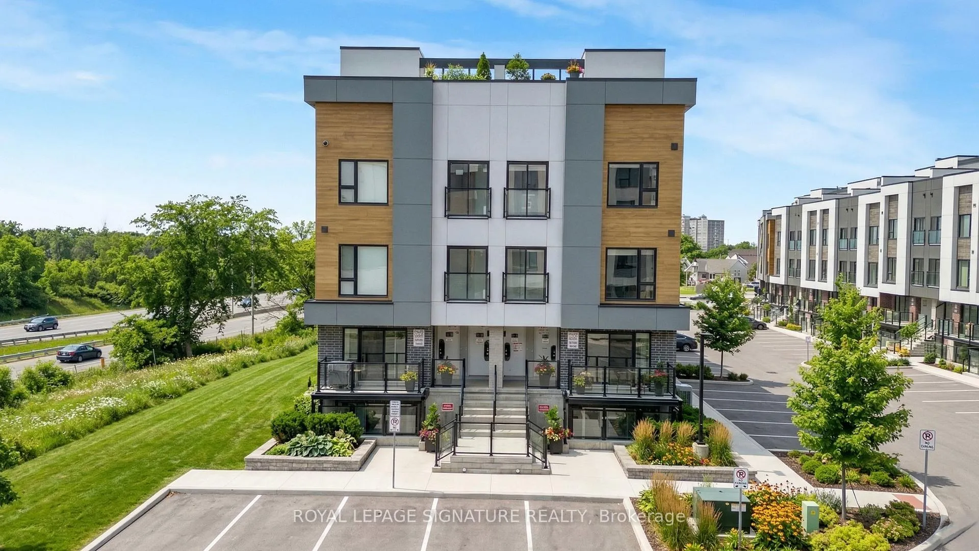 Photo 6 of Unit 201D, 16 Melbourne Avenue, St. Catharines, E. Chester — HOMEH