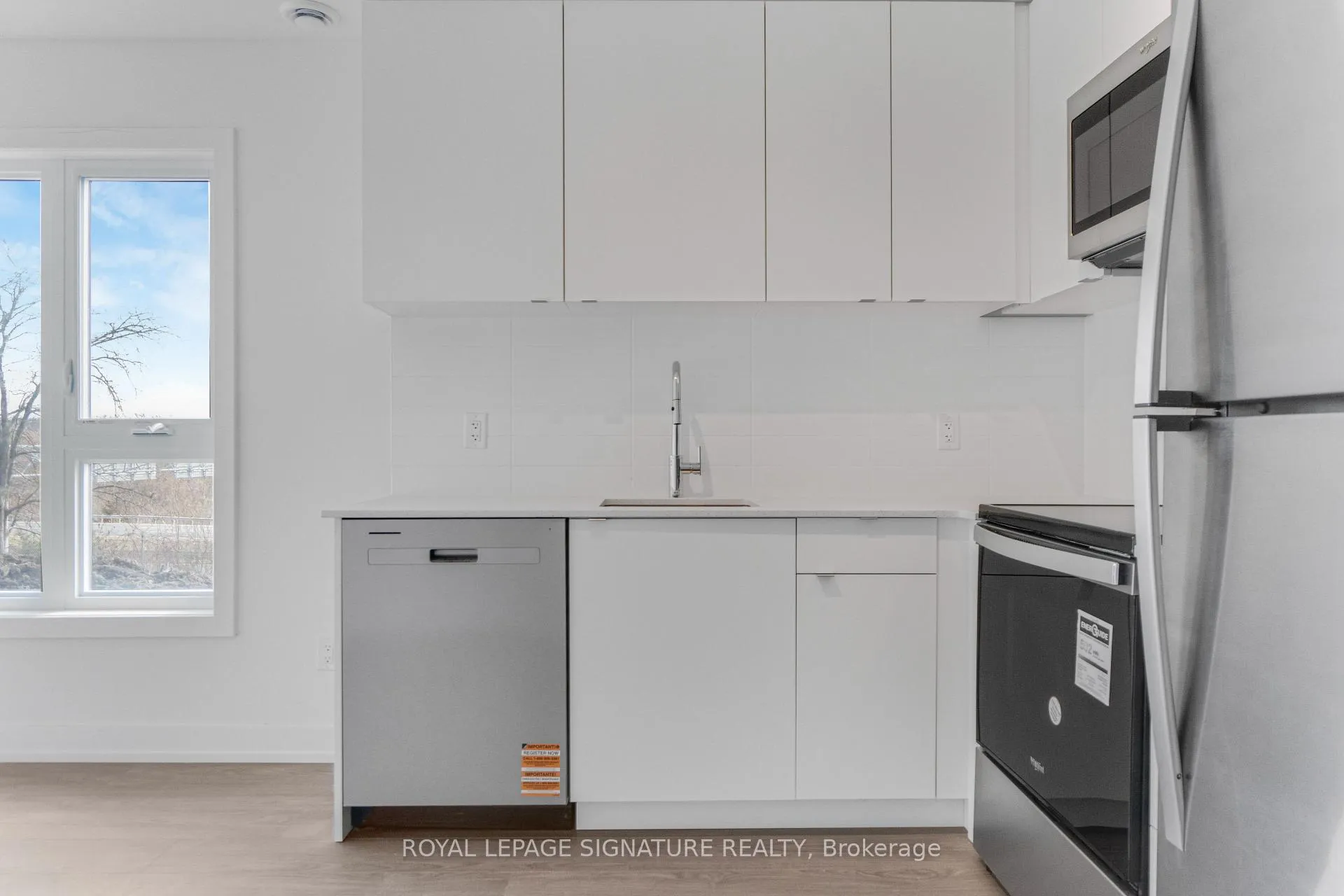 Photo 13 of Unit 201D, 16 Melbourne Avenue, St. Catharines, E. Chester — HOMEH