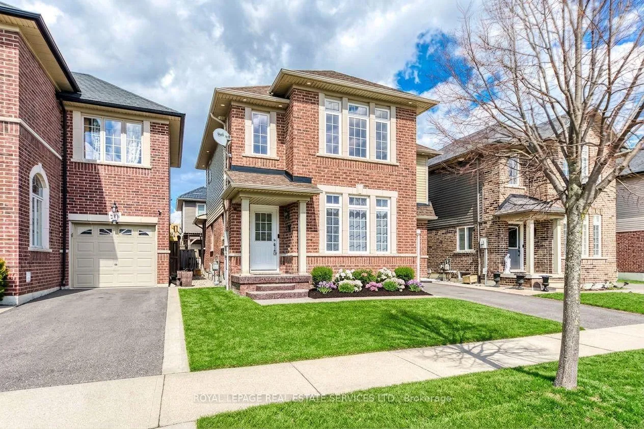 Photo 3 of 206 Brigadoon Drive, Hamilton, Gourley — HOMEH