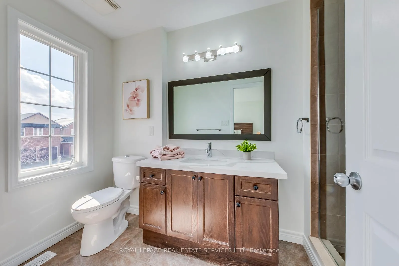 Photo 28 of 206 Brigadoon Drive, Hamilton, Gourley — HOMEH