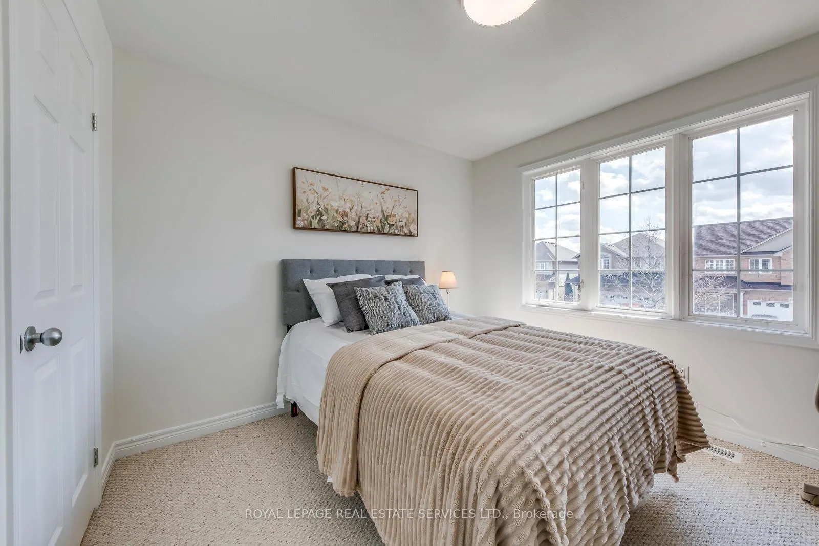 Photo 32 of 206 Brigadoon Drive, Hamilton, Gourley — HOMEH