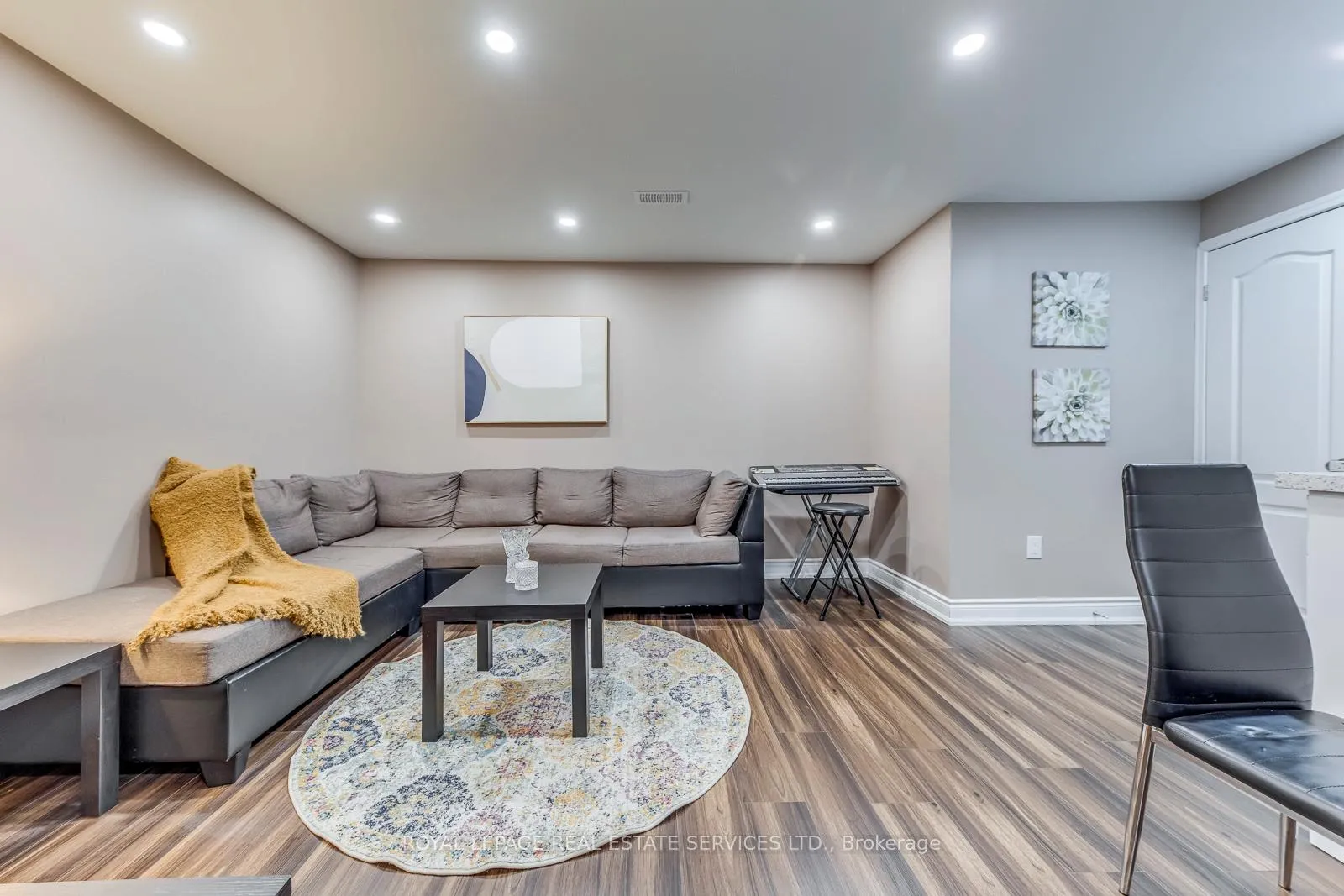 Photo 37 of 206 Brigadoon Drive, Hamilton, Gourley — HOMEH