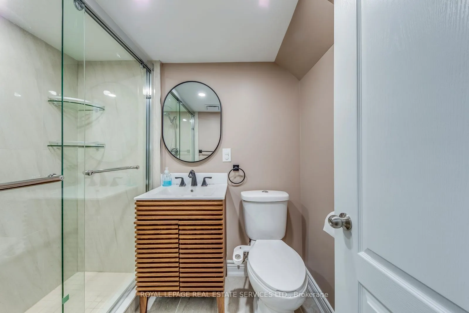 Photo 42 of 206 Brigadoon Drive, Hamilton, Gourley — HOMEH