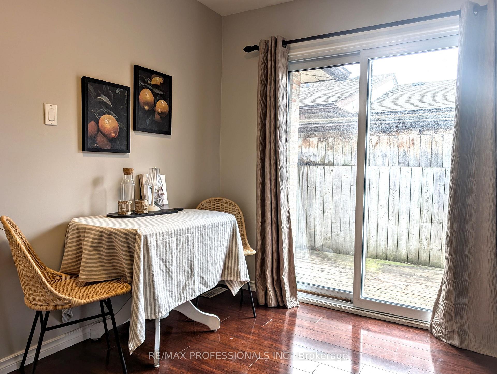Photo 8 of 240 Limerick Street, Oshawa, Vanier — HOMEH