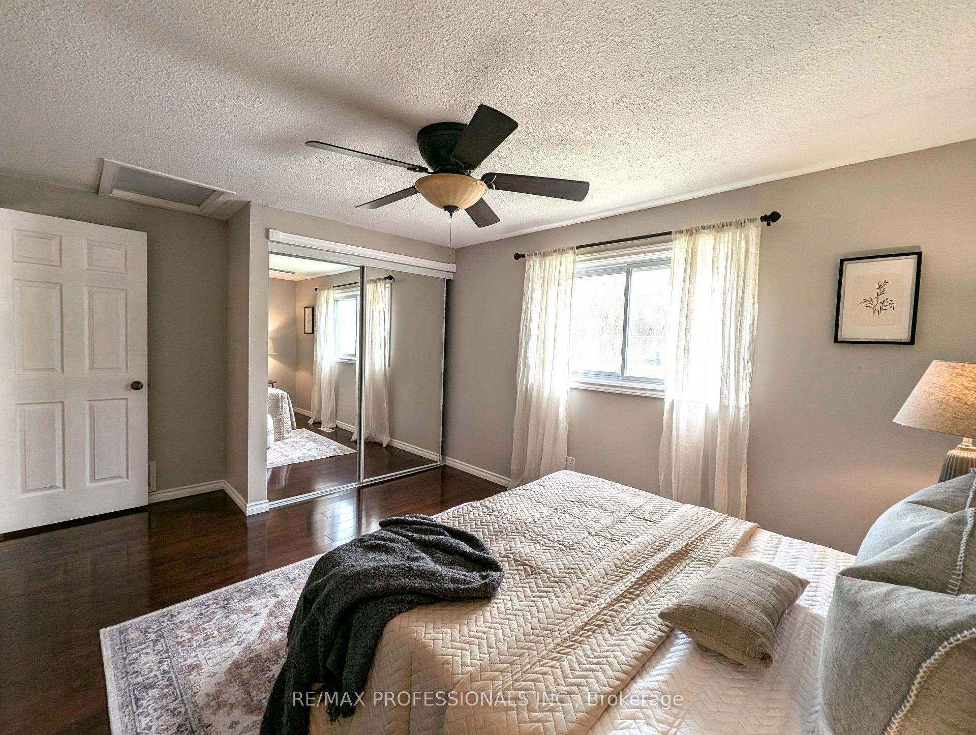 Photo 13 of 240 Limerick Street, Oshawa, Vanier — HOMEH