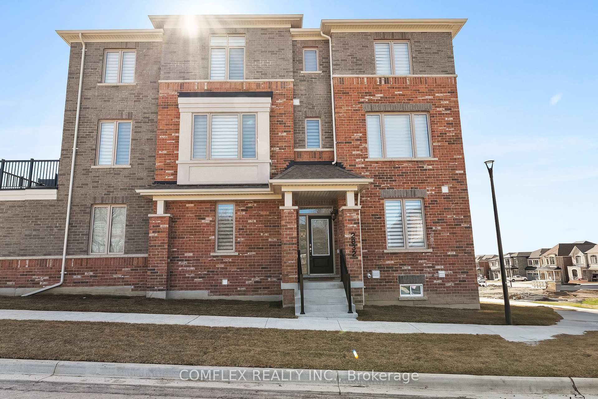 Front of 2832 Tippett Mews