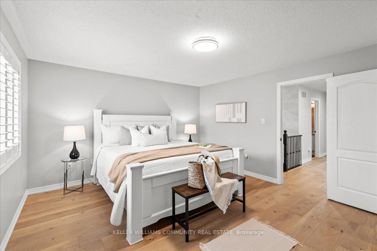 Photo 11 of 1659 Spencely Drive, Oshawa, Taunton — HOMEH