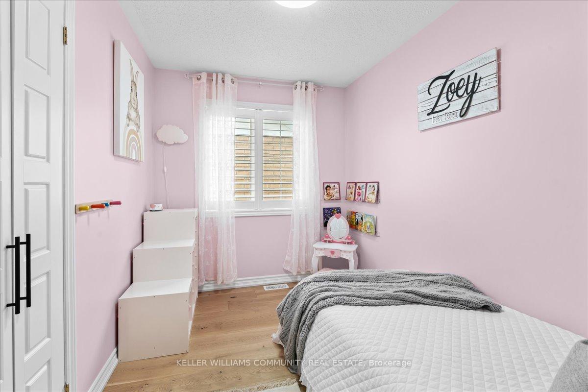 Photo 14 of 1659 Spencely Drive, Oshawa, Taunton — HOMEH