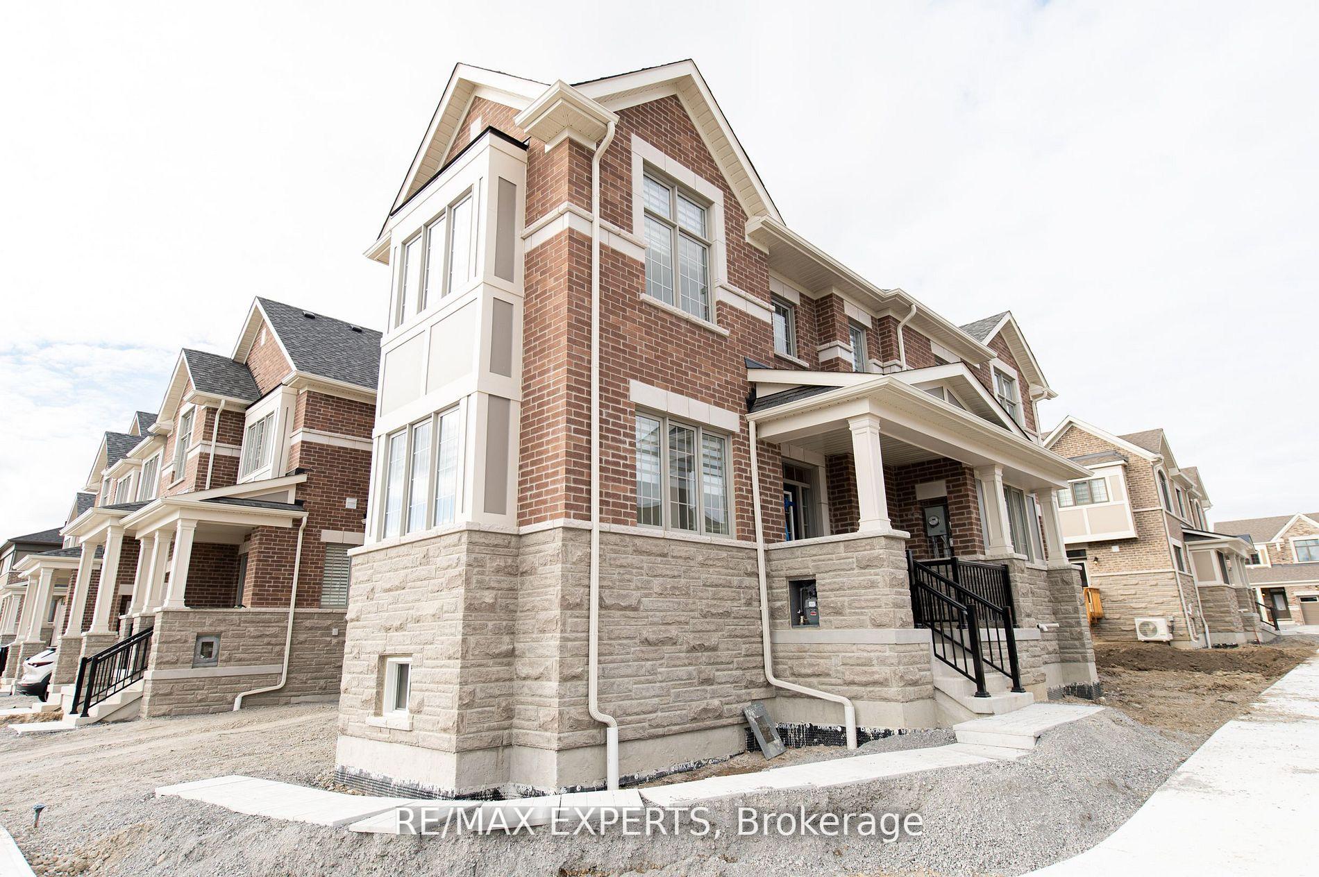 Photo 2 of 3235 Chimney Swift Crescent, Pickering, Rural Pickering — HOMEH