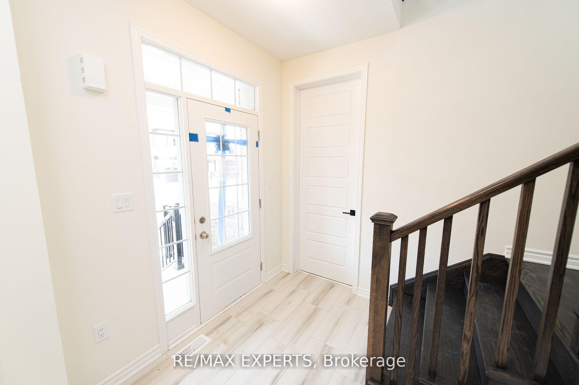 Photo 5 of 3235 Chimney Swift Crescent, Pickering, Rural Pickering — HOMEH