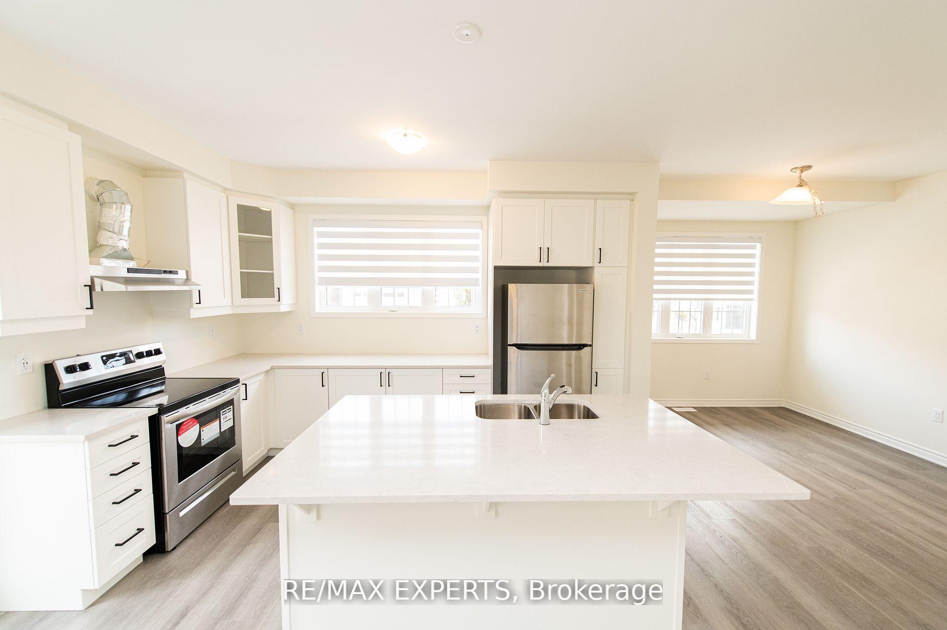 Photo 7 of 3235 Chimney Swift Crescent, Pickering, Rural Pickering — HOMEH