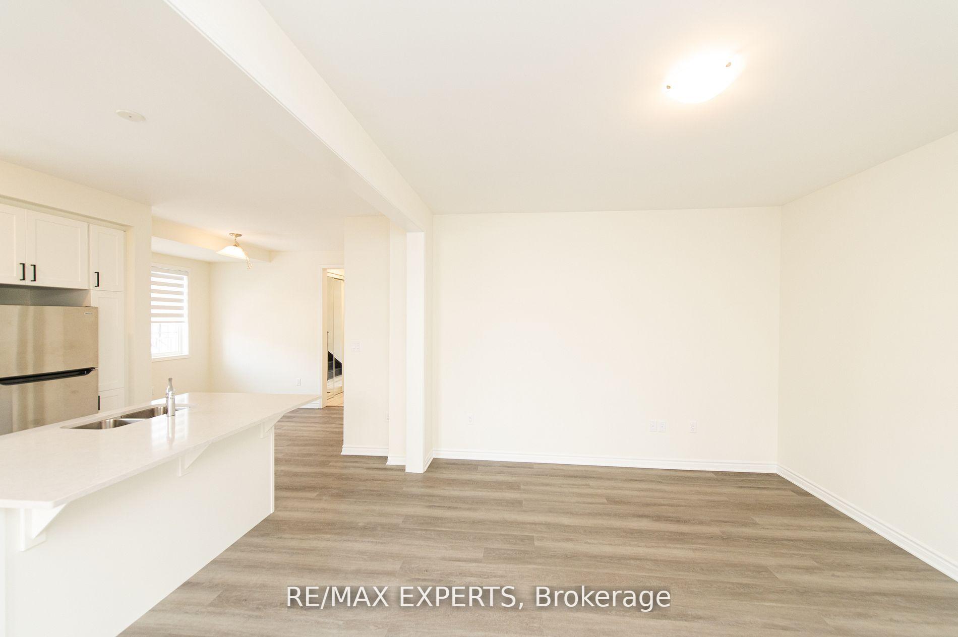 Photo 12 of 3235 Chimney Swift Crescent, Pickering, Rural Pickering — HOMEH