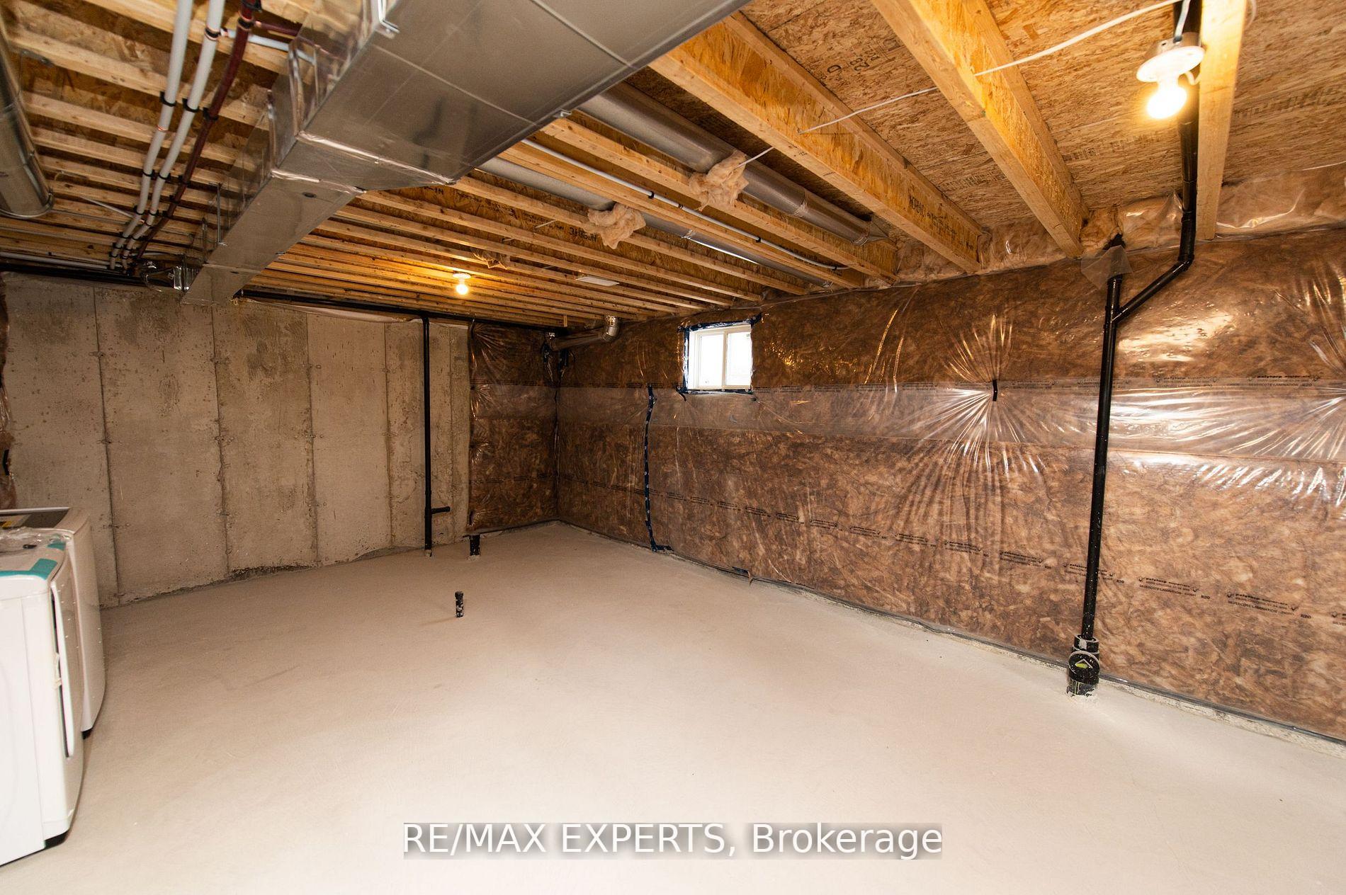 Photo 38 of 3235 Chimney Swift Crescent, Pickering, Rural Pickering — HOMEH