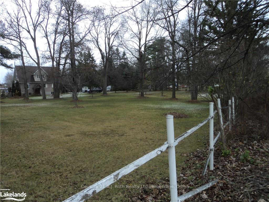 Front of 4000 Joyce Avenue